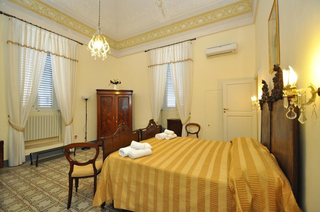 Palazzo De Donatis B&B Melissano Номер фото